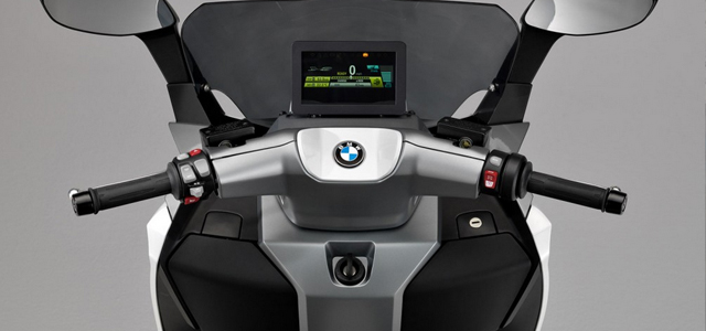 BMW ще излезе с иновативен електрически скутер