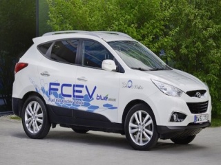 Hyundai Motor дари 4 автомобила с горивни клетки