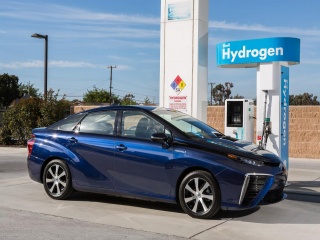 Водородната Toyota отвътре