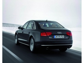 Audi показа A8 L Hybrid