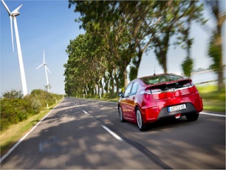 Opel Ampera е най-продаваният електромобил в Европа