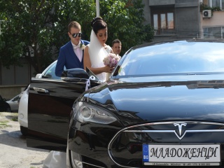 Първата българска сватба с Електромобил е във Варна