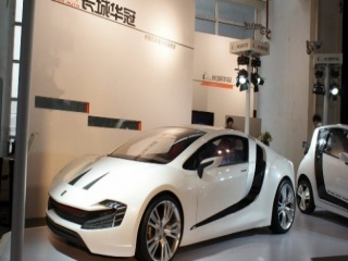Пекин 2012: Електрическият прототип CH-Auto Lithia
