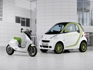 Компанията smart ще произвежда и електрически скутери