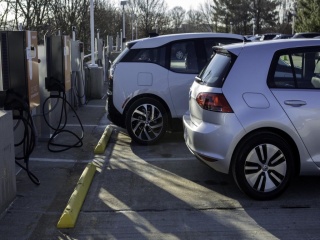 Volkswagen ще инвестира милиони в инфраструктура за зареждане на електромобили в САЩ
