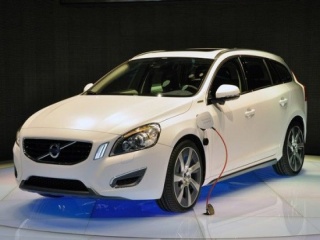 Ясна е цената за Volvo V60 - дизелов плъг-ин хибрид