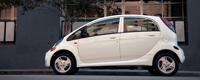 2012 Mitsubishi i