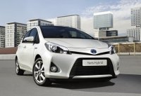 yaris_hybrid_1