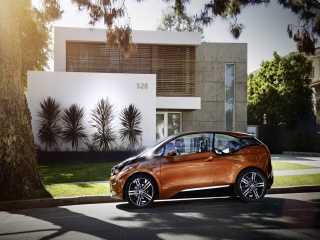 BMW разкри характеристиките на i3
