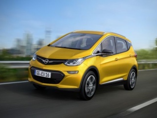 Opel с революционен електромобил Ampera с акумулаторни батерии