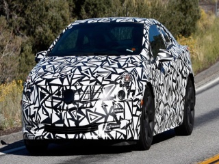 Cadillac показа хибрид с увеличен пробег