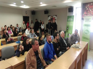 Стартира информационна кампания за електромобилност в ПГ Велизар Пеев в гр. Своге