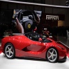 Успехът на LaFerrari множи хибридите на компанията